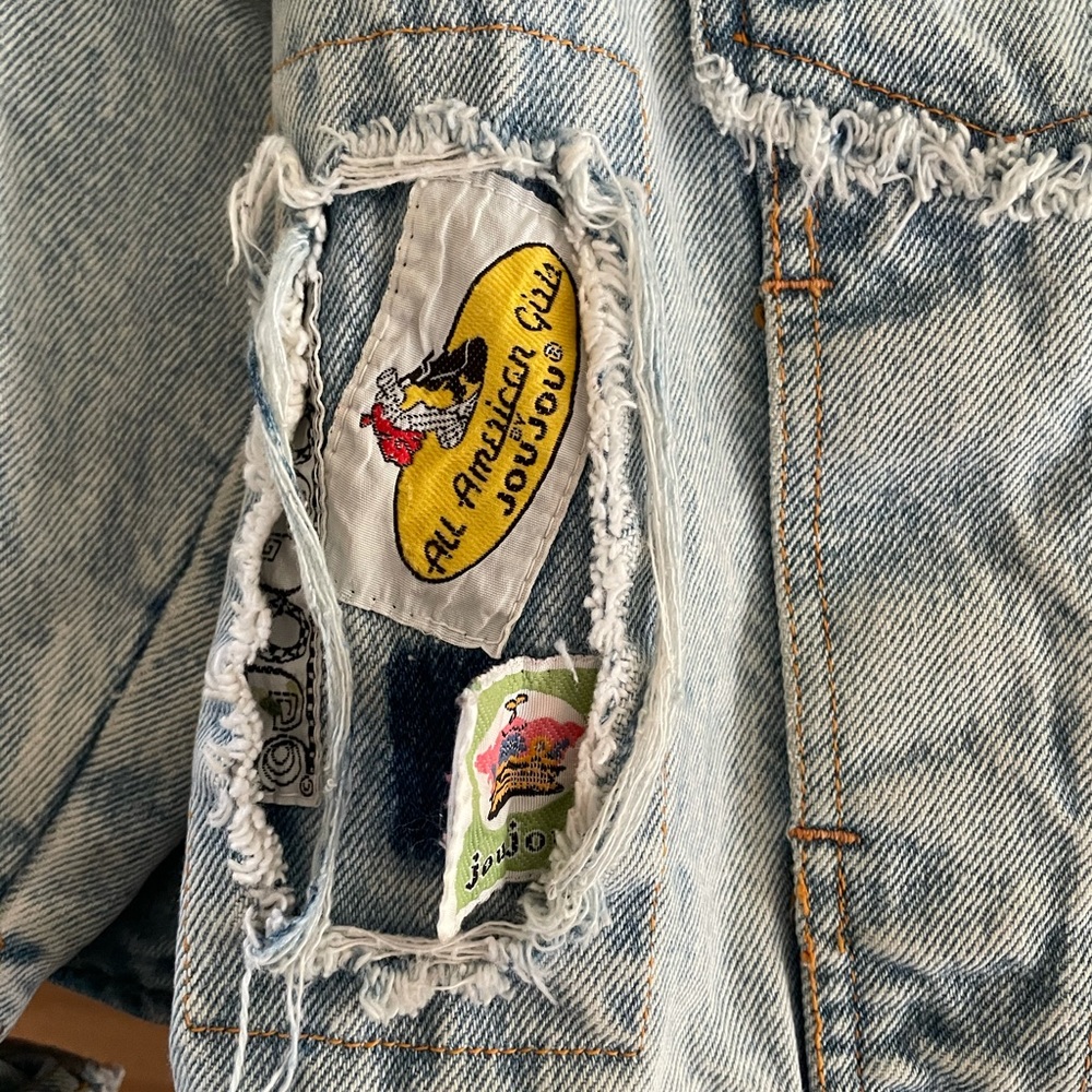 Vintage Cropped Denim Jacket - Picture 6 of 7